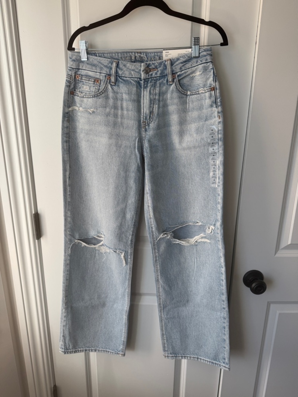 American Eagle Outfitters strigid Curvy stovepipe jeans skylight 4 regular